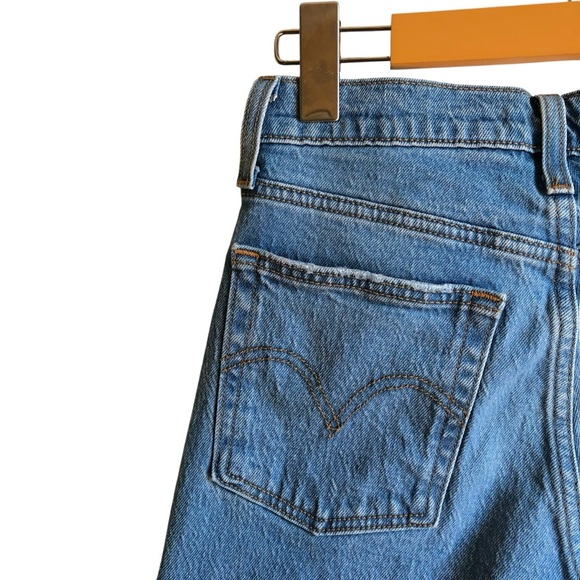 Levi’s Wedgie Fit Premium Jeans Jazz Devoted Size 25 Medium Wash - Picture 11 of 16